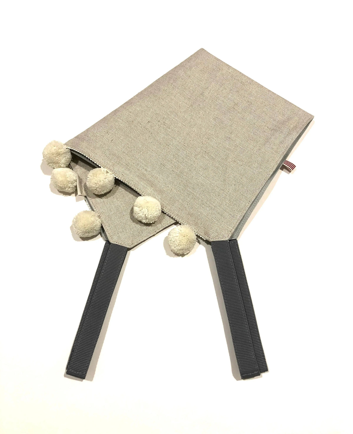 NATURE TOUCH Saveplace® chair/table hammock with big pom poms Grey Chaos