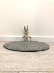 Saveplace® Round Pet Bed 'FULL MOON' -  2 Sizes Grey Chaos